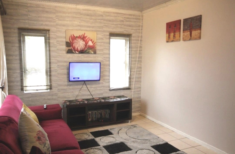 3 Bedroom Property for Sale in Bisho Gardens Eastern Cape